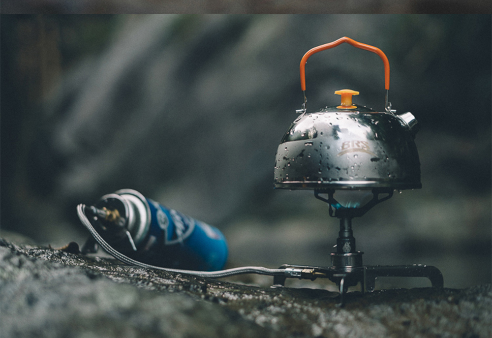 Ultralight Titanium Canister Stove detail